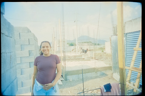 24 Breyner Portillo - Cinestill 800T por Arca Film Lab (Octubre 2026) - Rollo 2315