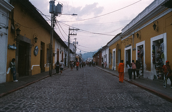 29 Alexander Daum - Kodak Ektachrome 100 por Arca Film Lab (Enero 2025) - Rollo 0634