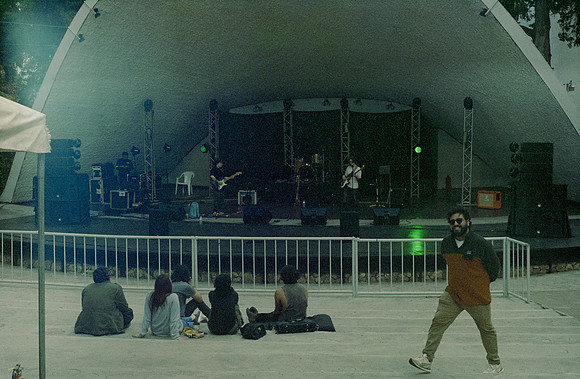 14 Erick Galindo - Cinestill 400D por Arca Film Lab (Mayo 2025) - Rollo 1089