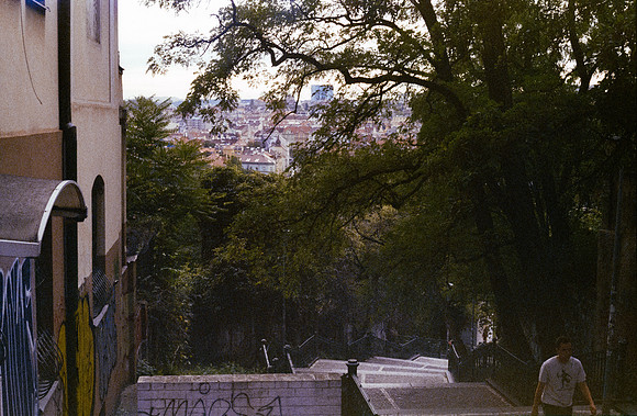 02 María Varillas - Fujifilm 200 por Arca Film Lab (Enero 2025) - Rollo 0595
