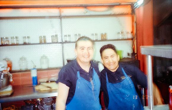 30 Rodrigo Cano- Fujifilm 200 por Arca Film Lab (Septiembre 2024) - Septiembre 2024 - Rollo 0320