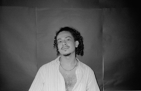 30 Mariana Cabrera - Kentmere Pan 400 por Arca Film Lab (Junio 2025) - Rollo 1124