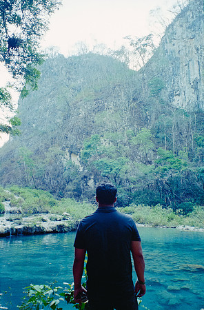 36 Ernesto Ábrego - Kodak Ultramax 400 por Arca Film Lab (Mayo 2025) - Rollo 1079