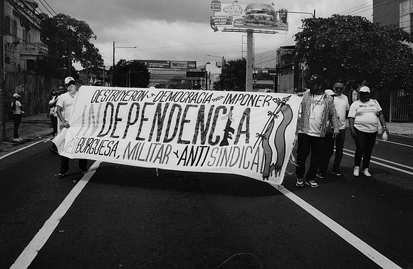 29 Guilia Trobbiani - Fomapan 100 por Arca Film Lab (Abril 2025) - Rollo 0933