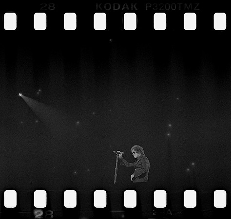 28 Elliot Morales - Kodak TMAX P3200 por Arca Film Lab (Junio 2025) - Rollo 1163