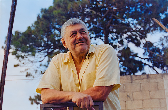 16 Elliot Morales - Cinestill 800T por Arca Film Lab (Abril 2025) - Rollo 0980