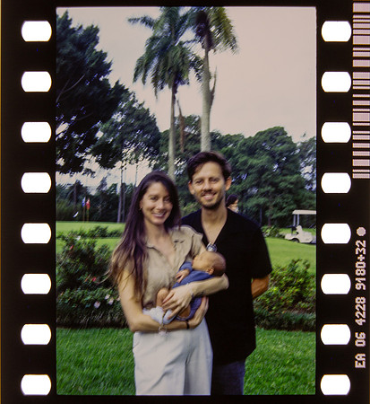14 Rafael Peyré - Kodak Portra 400 por Arca Film Lab (Agosto 2024) - Rollo 0218