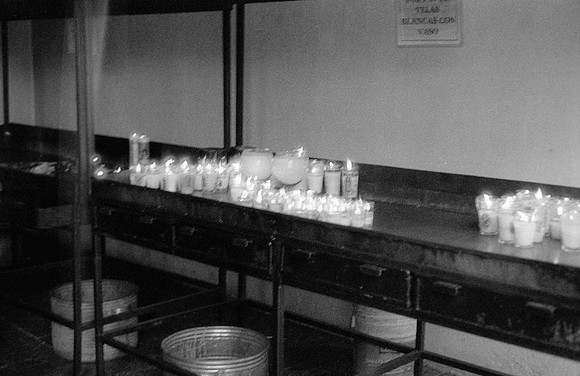 08 Iván Ortíz - Fortepan 100 por Arca Film Lab (Diciembre 2024) - Rollo 0527