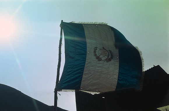 25 Rodrigo Bracamonte - Fujifilm Velvia 50 por Arca Film Lab (Enero 2025) - Rollo 0621