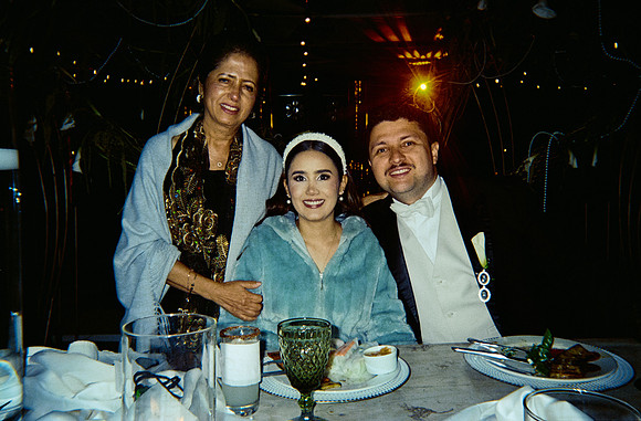 15 Mariana Vargas - Fujifilm 400 por Arca Film Lab (Mayo 2025) - Rollo 1062