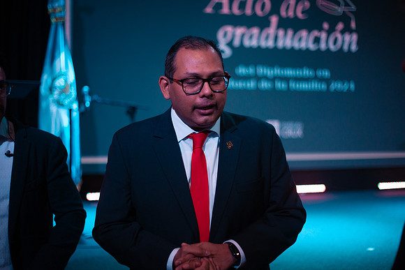 19 Graduación Diplomado Pastoral de la Familia iCrux 2024 por Fabriccio Díaz y Lucía Ramírez (Diciembre 2024)