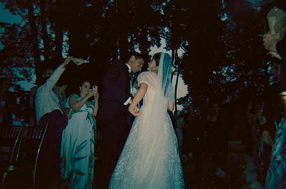 14 Boda Guille y Adriana por Fabriccio Díaz - Cinestill 800T - Arca Film Lab