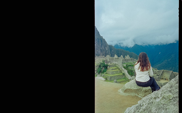31 Isa Valladares - Cinestill 400D por Arca Film Lab (Enero 2025) - Rollo 0612