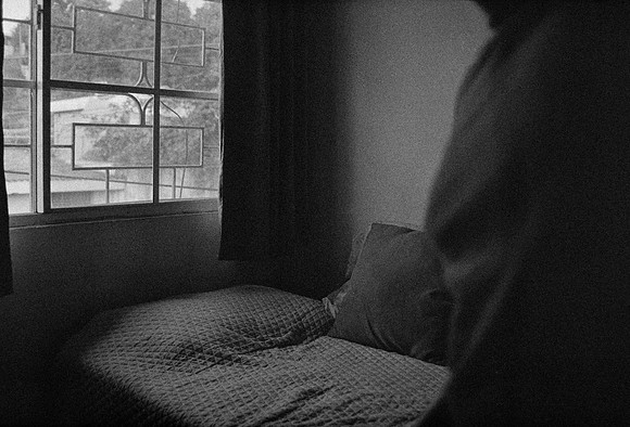 26 Carlos Castro - Ilford HP5+ 400 por Arca Film Lab (Septiembre 2024) - Rollo 0345