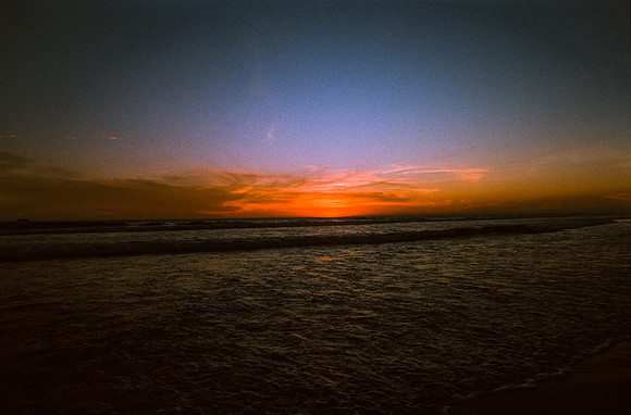 24 Eduardo Chávez - Kodak Ektachrome 100 por Arca Film Lab (Febrero 2025) - Rollo 0694