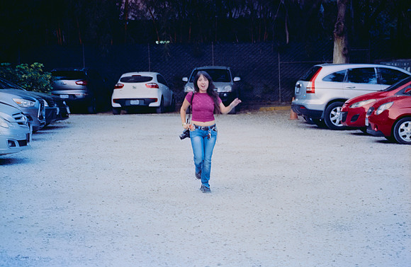 23 Paula González - Cinestill 800T por Arca Film Lab (Mayo 2025) - Rollo 1036