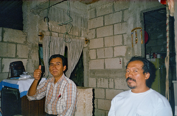 13 Estuardo Pernillo - Kodak Gold 100 por Arca Film Lab (Diciembre 2024) - Rollo 0542