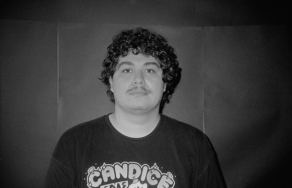 01 Mariana Cabrera - Kentmere Pan 400 por Arca Film Lab (Junio 2025) - Rollo 1124
