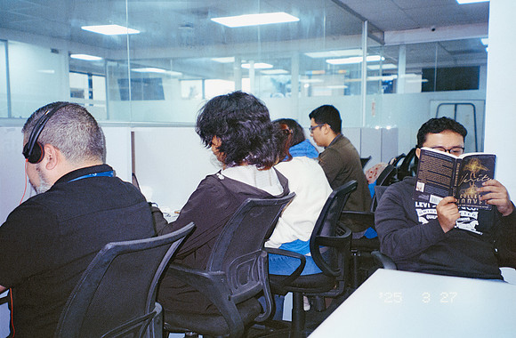 15 Carlos Castro - Kodak Ultramax 400 por Arca Film Lab (Mayo 2025) - Rollo 1005
