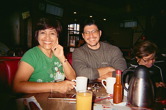07 Esther Galeas - Cinestill 400D por Arca Film Lab (Enero 2025) - Rollo 0695