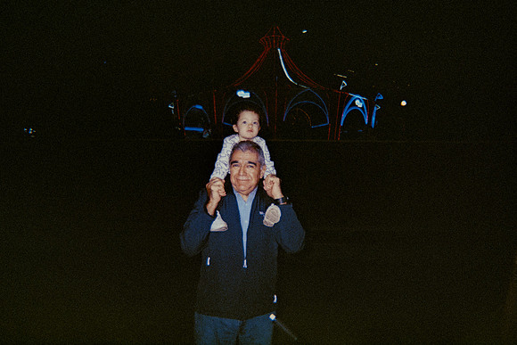 20 Sarah Chinchilla - Kodak Gold 200 por Arca Film Lab (Enero 2025) - Rollo 0648