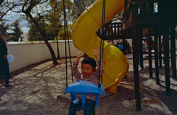 29 Mia Yun - Lomography 400 por Arca Film Lab (Febrero 2025) - Rollo 0740