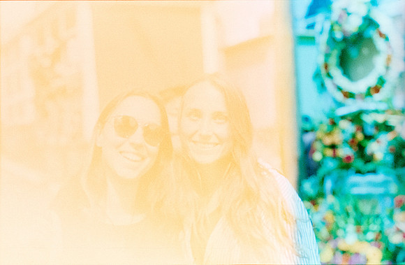 01 Denise Clicks - Kodak Ultramax 400 por Arca Film Lab (Noviembre 2024) - Rollo 0473