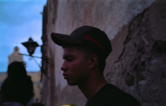 07 Todd Morales - Fujifilm 400 por Arca Film Lab (Agosto 2024) - Rollo 0229