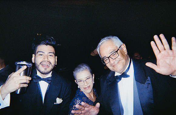 19 Gustavo Dávila - Fujifilm 400 por Arca Film Lab (Marzo 2025) - Rollo 0798