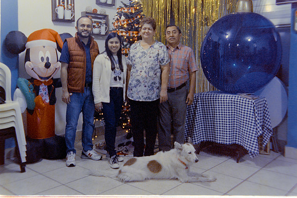 03 Pablo Marroquín - Candido 800 por Arca Film Lab (Junio 2024) - Rollo 0082