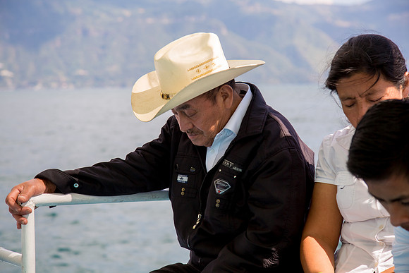 025 The Well - Atitlán 2017 por Fabriccio Díaz