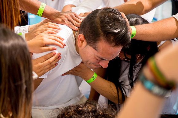 053 The Well - Atitlán 2017 por Fabriccio Díaz