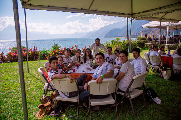 060 The Well - Atitlán 2017 por Fabriccio Díaz