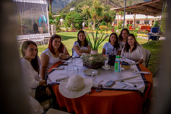 066 The Well - Atitlán 2017 por Fabriccio Díaz