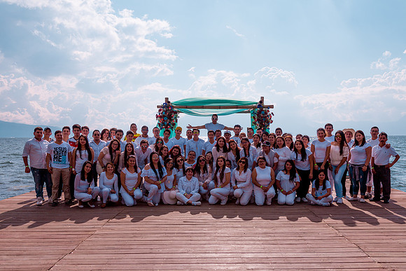 075 The Well - Atitlán 2017 por Fabriccio Díaz