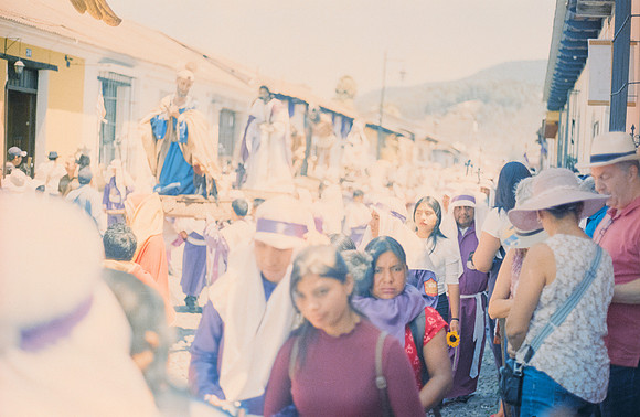 36 Javier Anleu - Fujifilm 400 por Arca Film Lab (Mayo 2025) - Rollo 0993