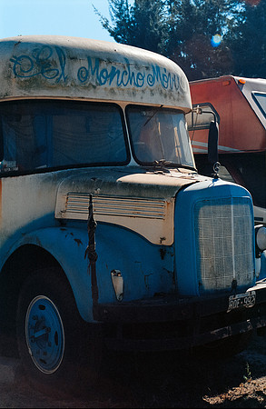 27 Francisco Chang - Kodak Ektar 100 por Arca Film Lab (Junio 2024) - Rollo 0127