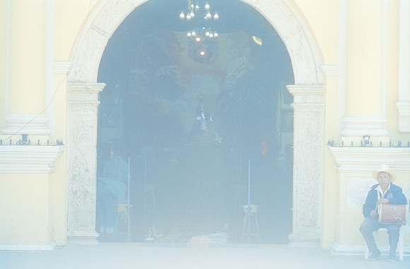 17 Ronald Ottoniel - Kodak Vision 3 500T por Arca Film Lab (Febrero 2025) - Rollo 0868