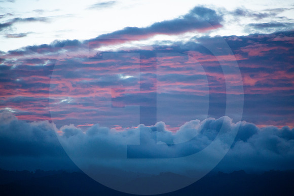 05 Primer amanecer de julio 2021 y Contigo por Fabriccio Díaz