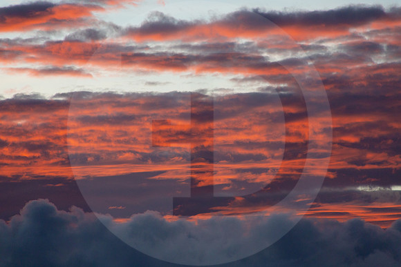 14 Primer amanecer de julio 2021 y Contigo por Fabriccio Díaz