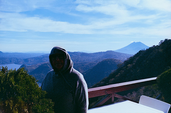 29 Carlos Castro - Kodak Ultramax 400 por Arca Film Lab (Marzo 2025) - Rollo 0828