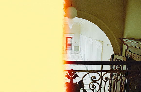 01 Carlos Castro - Kodak Portra 800 por Arca Film Lab (Enero 2025) - Rollo 0591