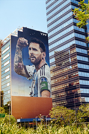 30 Daniel Dimitrakis - Kodak Gold 200 por Arca Film Lab (Enero 2025) - Rollo 0599