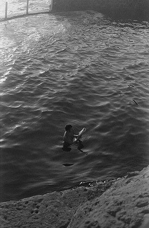 12 Melanie Guerra - Kodak BWC 400 por Arca Film Lab (Agosto 2024) - Rollo 0219