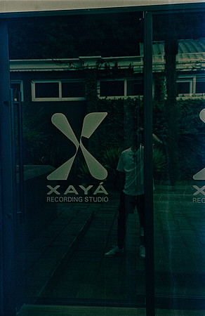 17 Rafael Peyré - Reflx Lab 500T por Arca Film Lab (Marzo 2025) - Rollo 0836