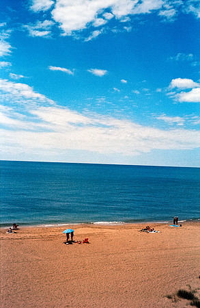 20 Rodrigo Lorenz - Kodak Gold 200 por Arca Film Lab (Julio 2024) - Rollo 0142