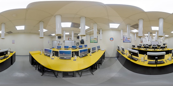 42 UMG Campus Central Tour Virtual por Fabriccio Díaz - IndescriptibleFilms - Octubre 2023 8K