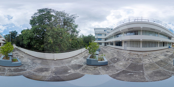 81 UMG Campus Central Tour Virtual por Fabriccio Díaz - IndescriptibleFilms - Octubre 2023 8K