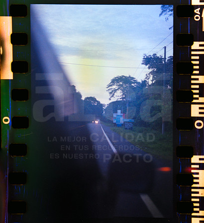 00 Rollo 06 Avery - Kodak Gold 200 Expirado por ArcaFilmLab (Octubre 2023)