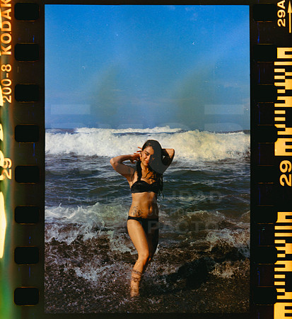 29 Rollo 06 Avery - Kodak Gold 200 Expirado por ArcaFilmLab (Octubre 2023)